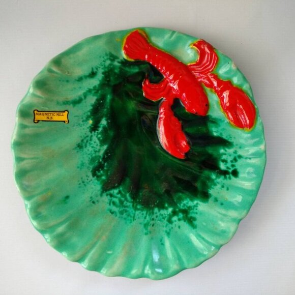 Vintage Lobster Dish Decorative Souvenir Plate from Magnetic Hill New Brunswick - Picture 11 of 11